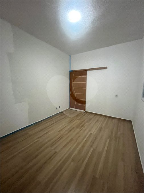 Casa à venda ou para alugar com 2 quartos, sendo 4 suítes, no condomínio Residencial Jardim Bréscia, Indaiatuba - SP