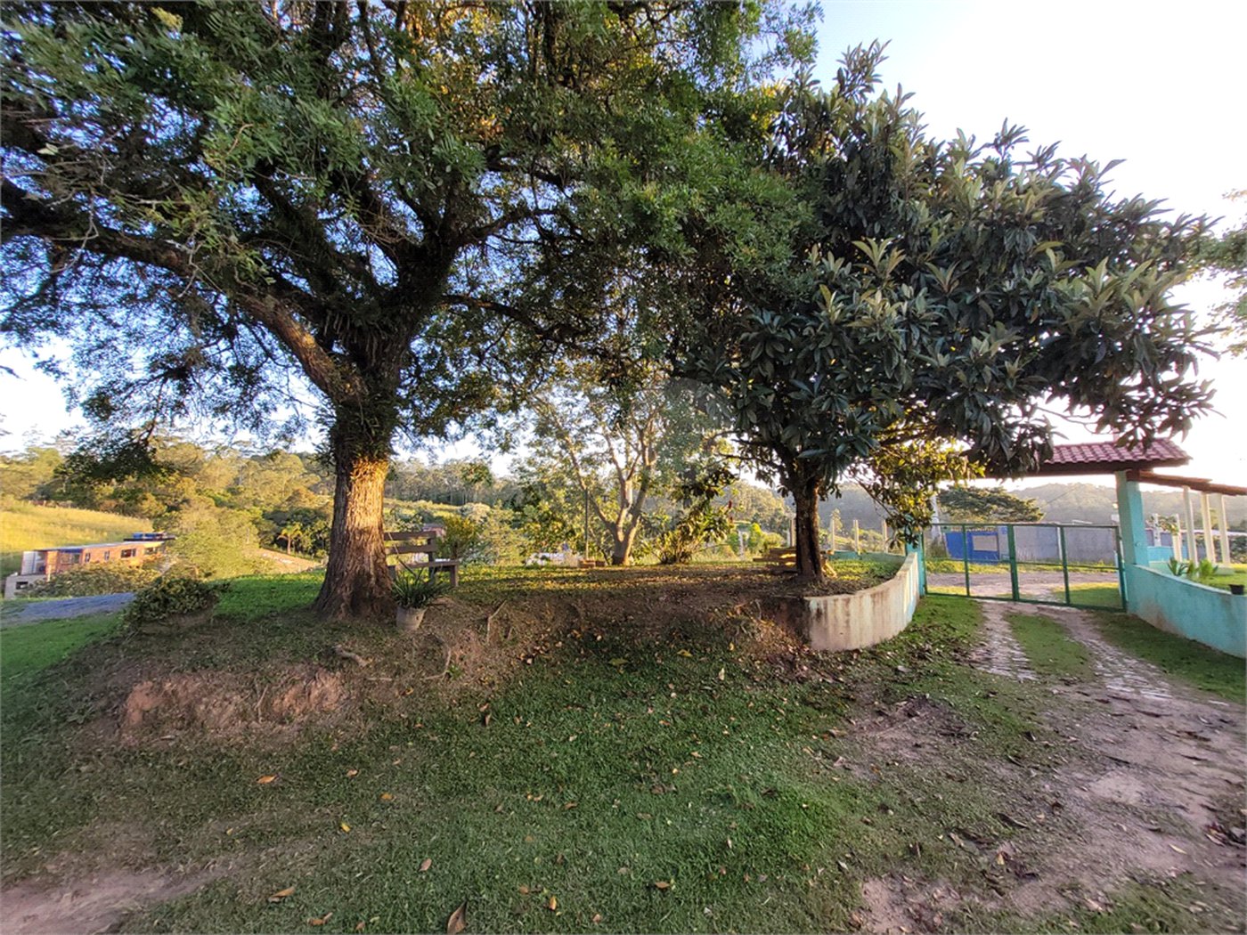 Chácara à venda com 5 quartos em Residencial Veneza I, Mogi das Cruzes, SP