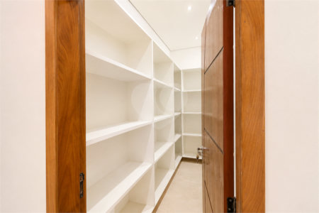 Casa à venda com 3 quartos, sendo 1 suíte, no condomínio Residencial Jardim Villa Verona, Sorocaba - SP