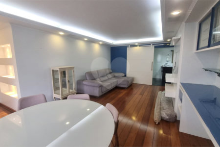 Apartamento à venda com 3 quartos, sendo 1 suíte,  em Indianópolis, São Paulo, SP