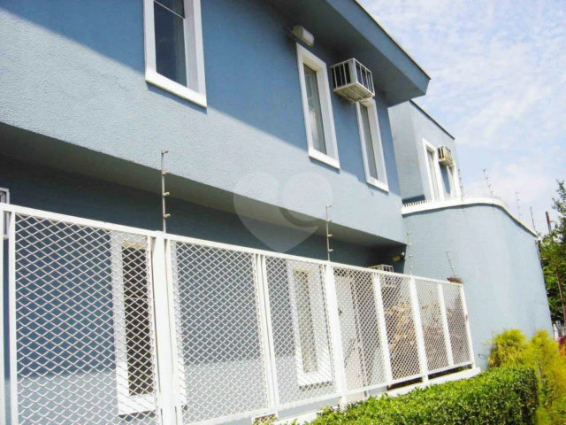 Casa à venda com 6 quartos em Jardim Marajoara, São Paulo, SP