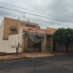 Sobrado à venda com 3 quartos, sendo 1 suíte, em Jardim Nova América, Araraquara, SP