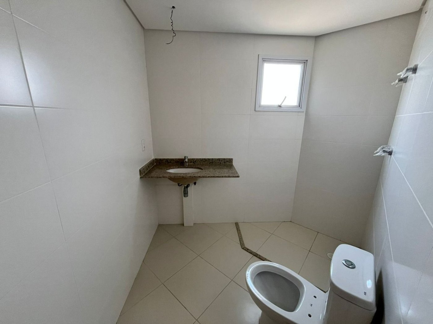 Cobertura com 3 dormitórios à venda, 270 m² por R$ 2.890.000,00 - Barra Funda - Guarujá/SP