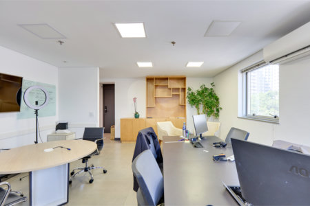 Sala comercial á venda em Santo Amaro, São Paulo - SP