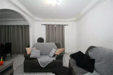 Casa Térrea à venda com 3 quartos em Vila Sônia, São Paulo, SP