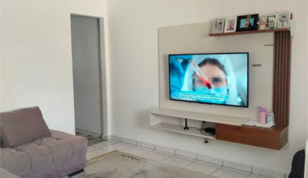 Sobrado à venda com 2 quartos em Jardim Santa Rosa, Taboão da Serra, SP