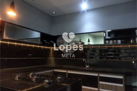 Casa à venda com 3 quartos, sendo 2 suítes, em Jardim Santa Júlia, São José dos Campos, SP