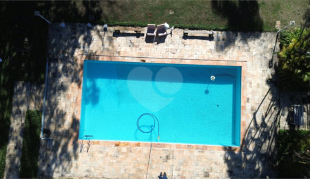 Chácara à venda com 3 quartos, sendo 2 suítes,  em Jardim Estância Brasil, Atibaia, SP