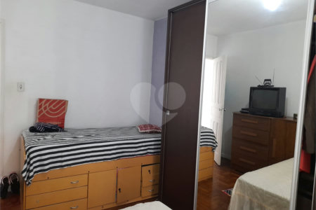 Sobrado à venda com 3 quartos em Água Fria, São Paulo, SP