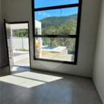 Casa à venda com 3 quartos, sendo 1 suíte, em Pedra Vermelha (terra Preta), Mairiporã, SP