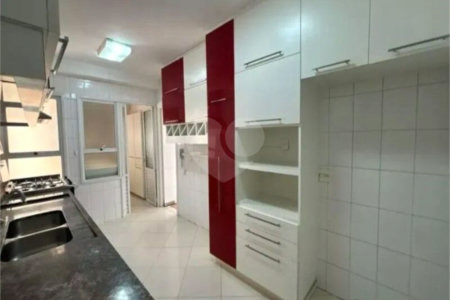 Apartamento à venda com 3 suítes em Vila Gomes Cardim, São Paulo, SP