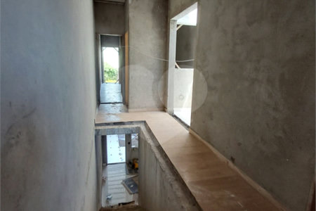 Sobrado à venda com 3 quartos, sendo 1 suíte,  em Vila Laís, São Paulo, SP