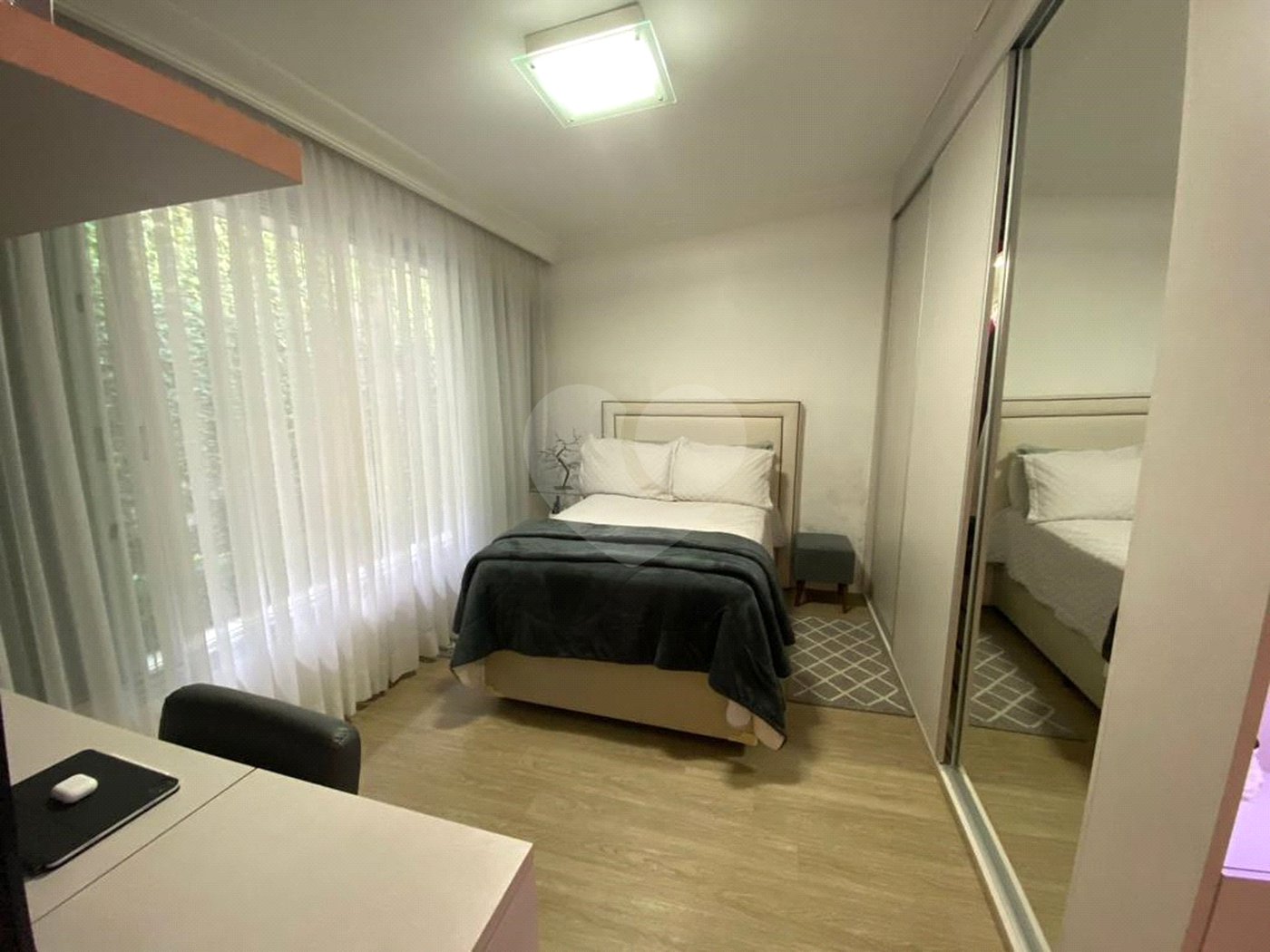 Casa à venda com 4 suítes em Vila Oliveira, Mogi das Cruzes, SP