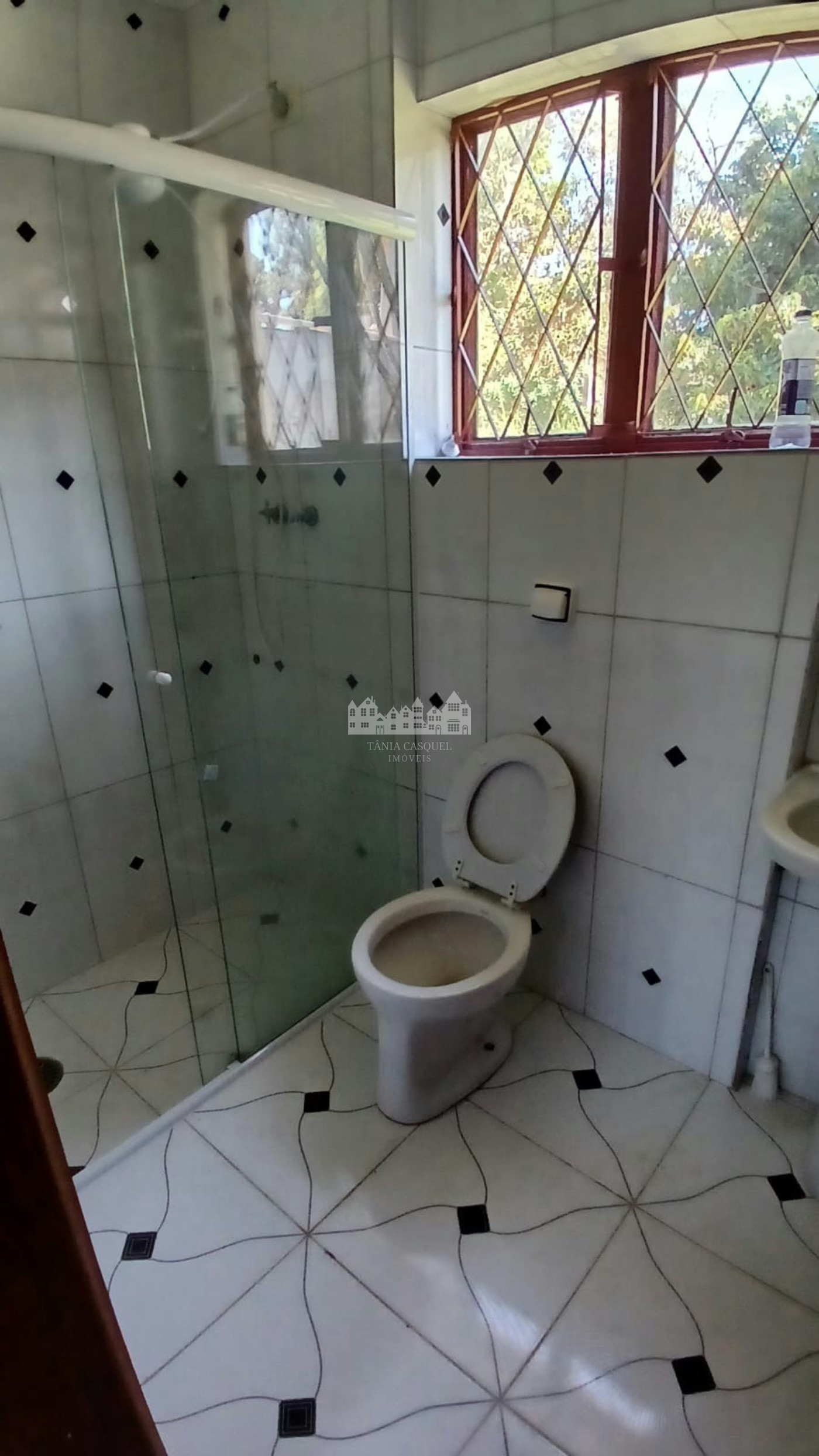 Chácara à venda com 3 quartos, sendo 1 suíte,  em Vila Dom Pedro, Atibaia, SP