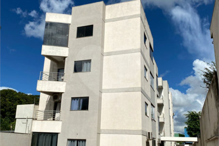 Apartamento à venda com 2 quartos no Centro, Ponta Porã, MS