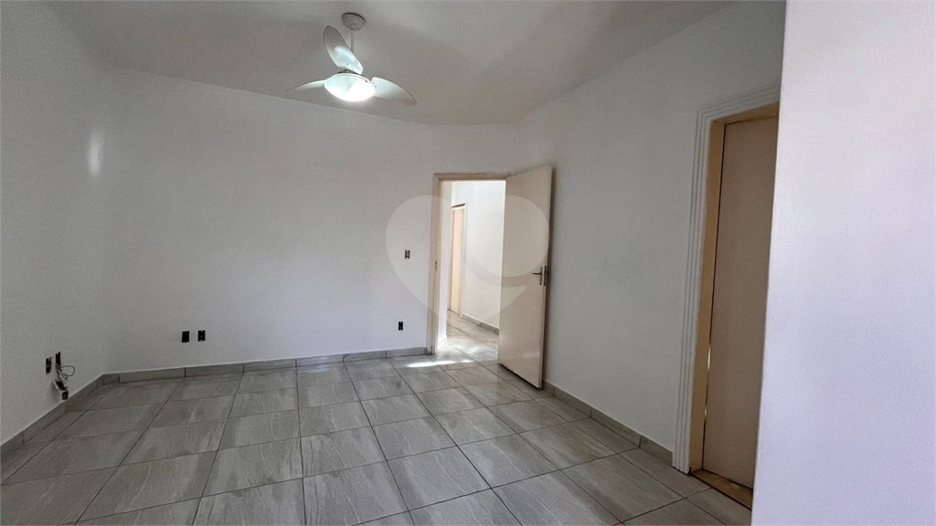 Sobrado à venda com 3 quartos, sendo 1 suíte, em Jardim Dois Corações, Sorocaba, SP