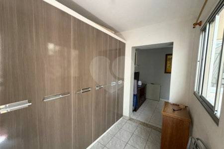 Sobrado à venda com 2 quartos em Ferreira, São Paulo, SP
