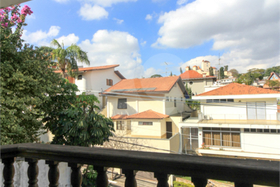 Casa à venda com 5 quartos, sendo 3 suítes, em Jardim São Bento, São Paulo, SP