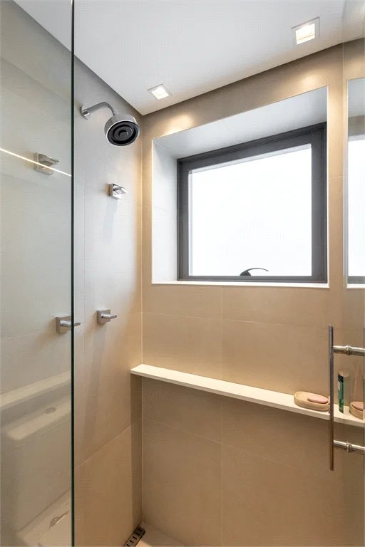 Apartamento à venda com 3 suítes em Jardim Morumbi, São Paulo, SP