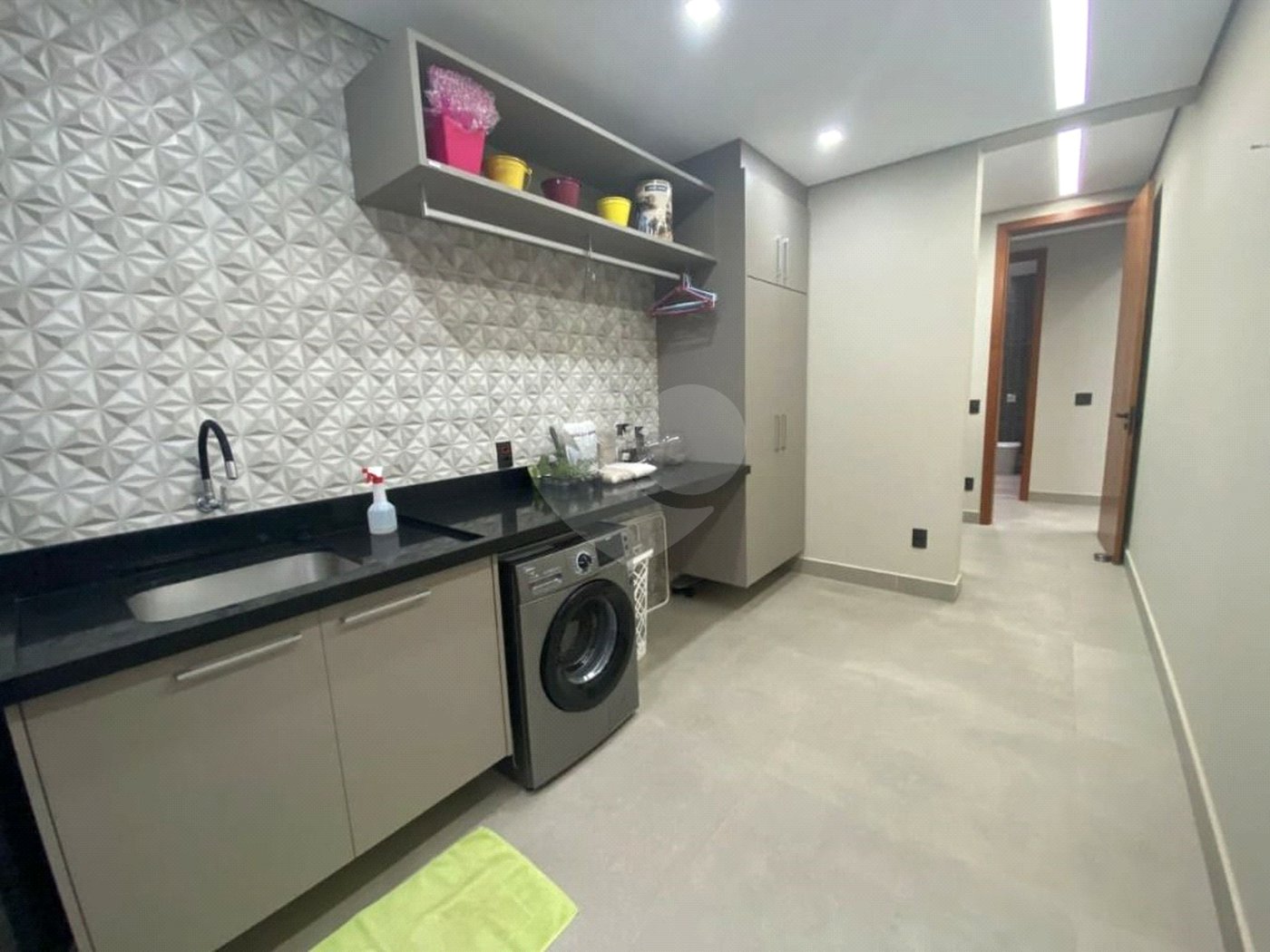 Casa à venda com 3 suítes no condomínio Alphaville Nova Esplanada 4, Votorantim - SP