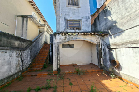 Sobrado à venda com 3 quartos, sendo 1 suíte,  em Jardim Esmeralda, São Paulo, SP