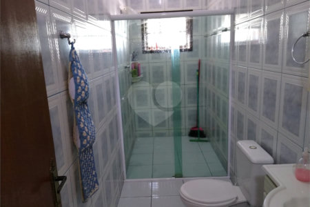 Casa à venda com 4 quartos, sendo 1 suíte,  em Jardim São Francisco, Mogi das Cruzes, SP