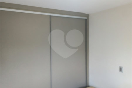 Apartamento à venda com 3 suítes em Baeta Neves, São Bernardo do Campo, SP
