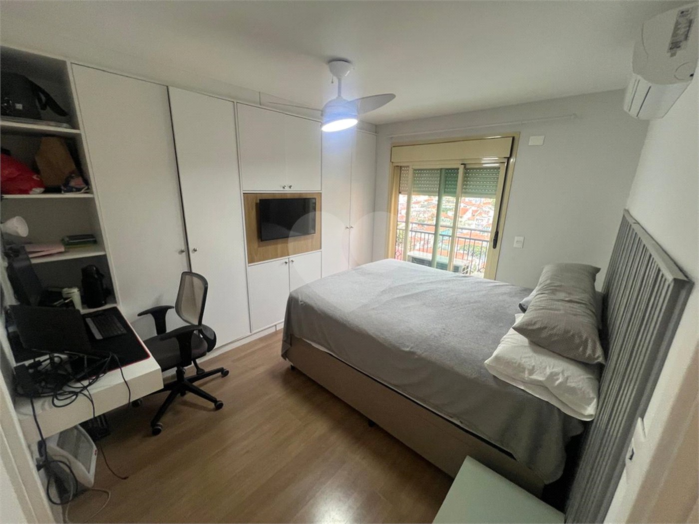Apartamento à venda com 2 quartos, sendo 1 suíte,  em Santana, São Paulo, SP