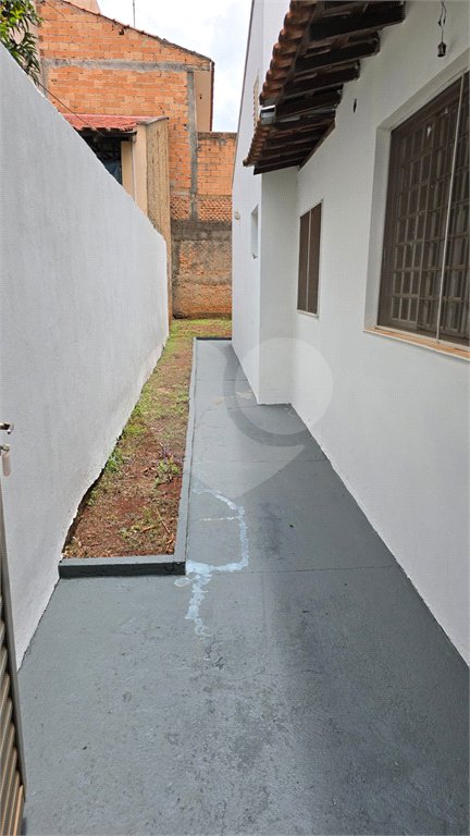Casa à venda com 2 quartos, sendo 1 suíte, em Vila Suconasa, Araraquara, SP