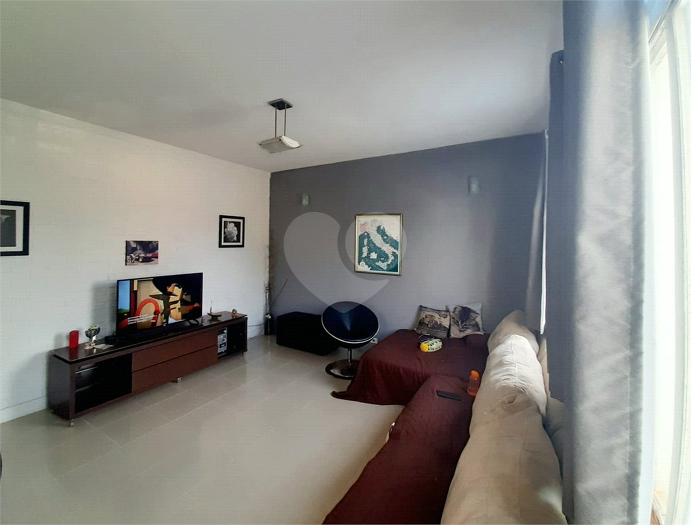 Casa à venda com 3 quartos, sendo 1 suíte, no Centro, Vinhedo, SP