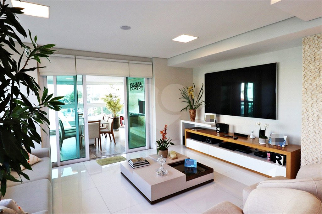 Apartamento à venda com 4 suítes em Santana, São Paulo, SP