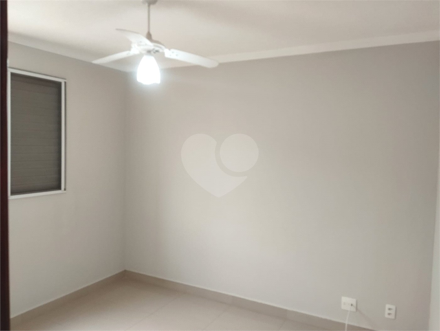 Apartamento à venda com 2 quartos em Parque Laranjeiras, Araraquara, SP