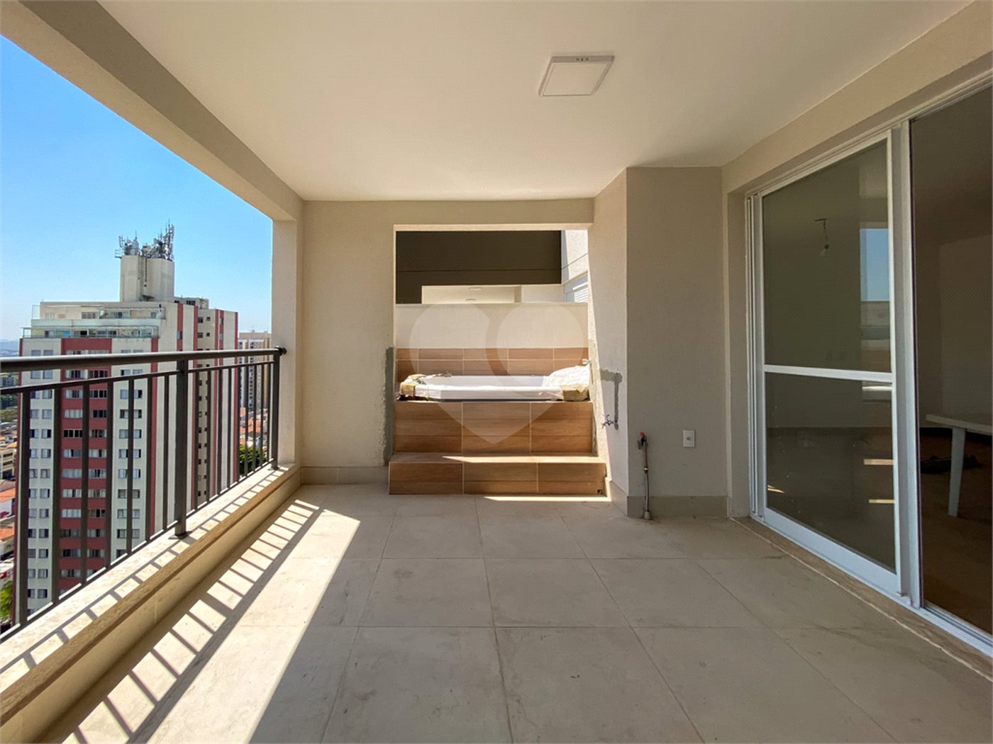 Apartamento à venda com 4 suítes em Parque São Jorge, São Paulo, SP