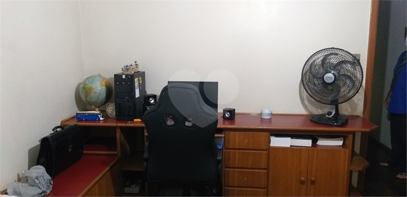 Sobrado à venda com 3 quartos em Vila Irmãos Arnoni, São Paulo, SP