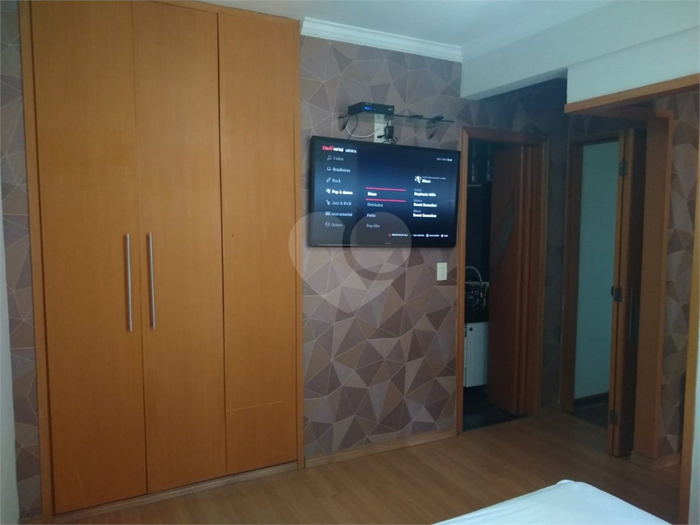 Apartamento à venda com 3 quartos, sendo 1 suíte, em Vila Augusta, Guarulhos, SP