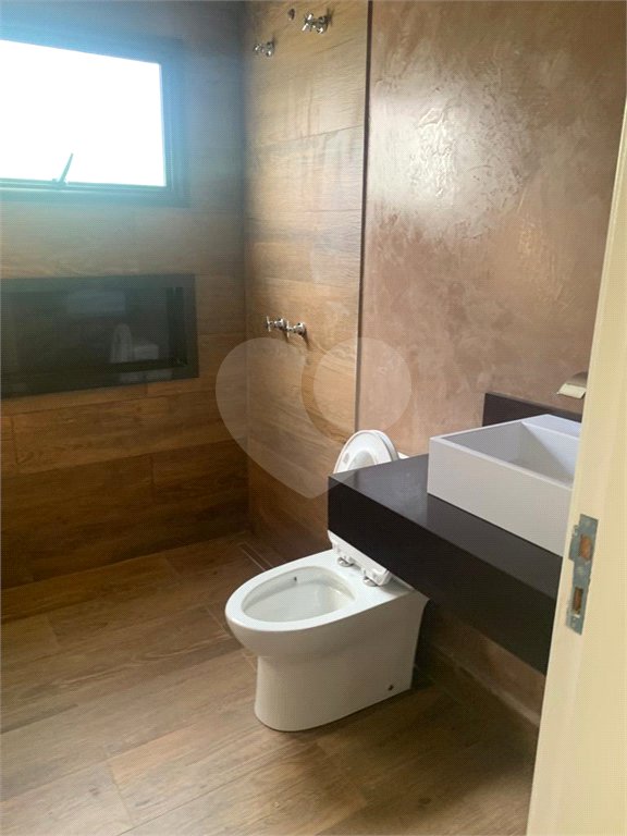 Casa à venda com 4 suítes no condomínio Lago Azul Residencial e Golfe, Araçoiaba da Serra - SP