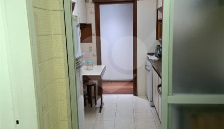 Apartamento à venda com 3 quartos, sendo 1 suíte,  em Vila Mariana, São Paulo, SP