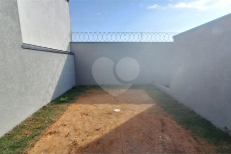Casa de Vila à venda com 2 suítes em Wanel Ville, Sorocaba, SP
