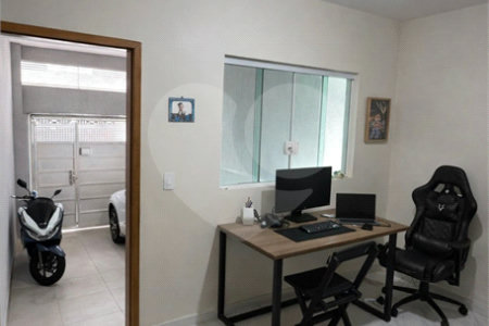 Sobrado à venda com 7 quartos, sendo 1 suíte, em Americanópolis, São Paulo, SP