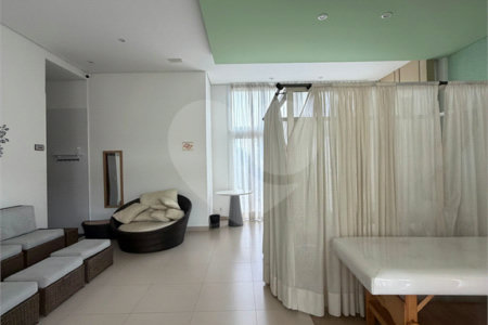 Apartamento à venda com 3 quartos, sendo 1 suíte, em Jardim Aeroporto, São Paulo, SP