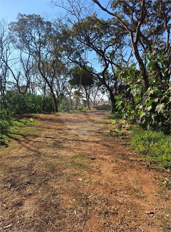 Terreno à venda em Jardim Residencial Iedda, Araraquara, SP