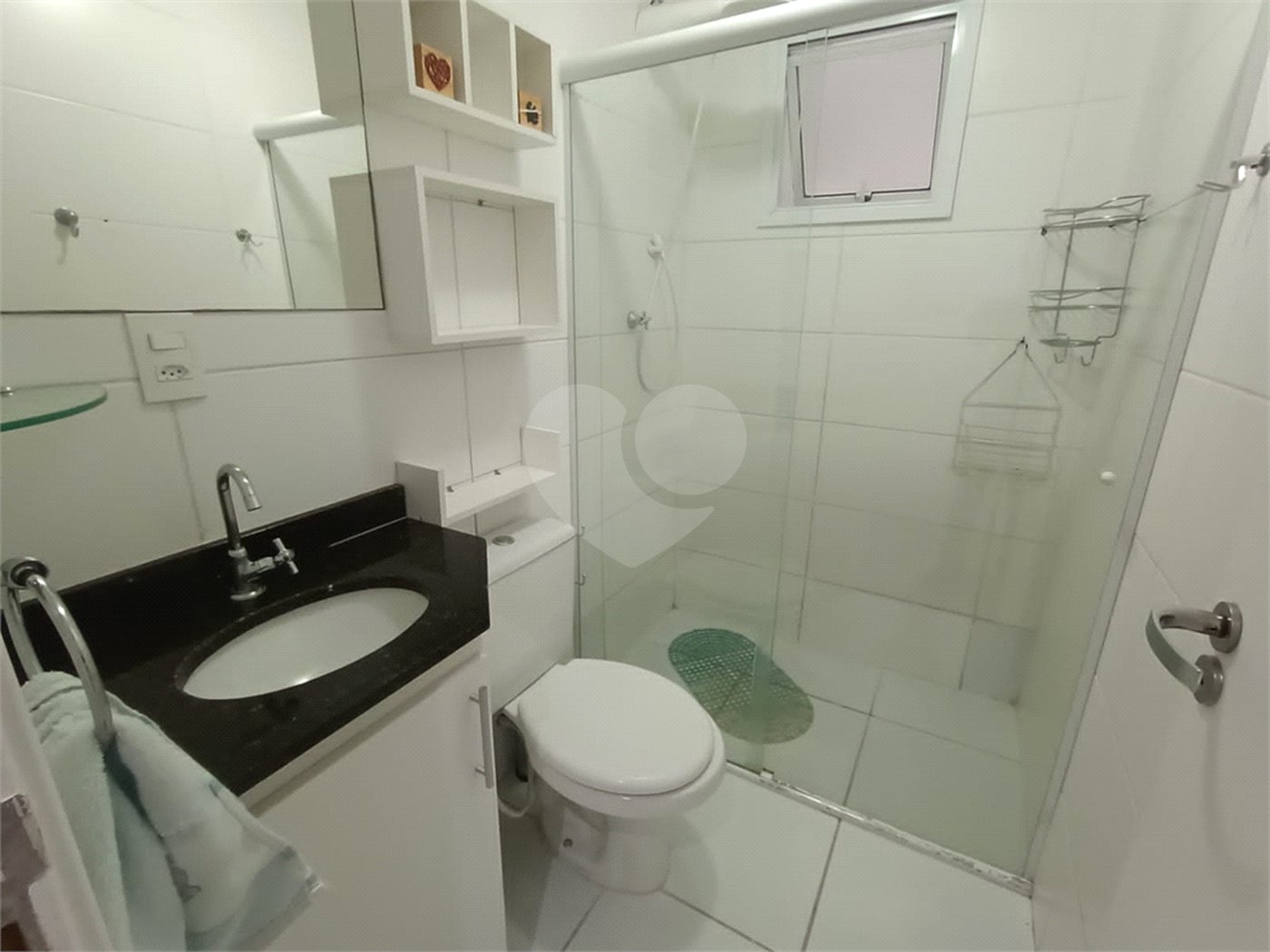 Apartamento à venda com 3 quartos, sendo 1 suíte, em Parque Bela Vista, Votorantim, SP