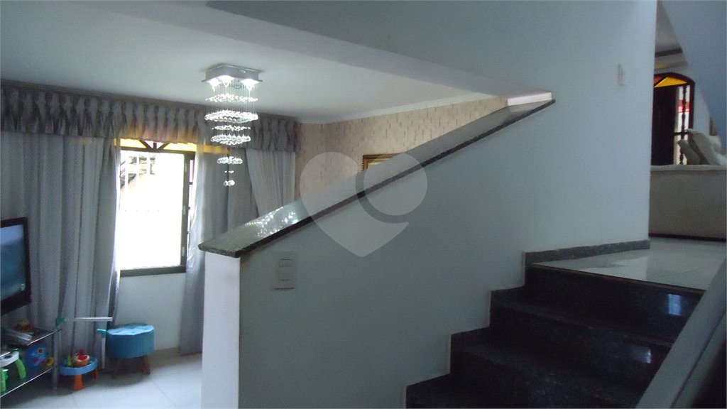 Sobrado à venda com 4 quartos, sendo 1 suíte, em Casa Verde, São Paulo, SP