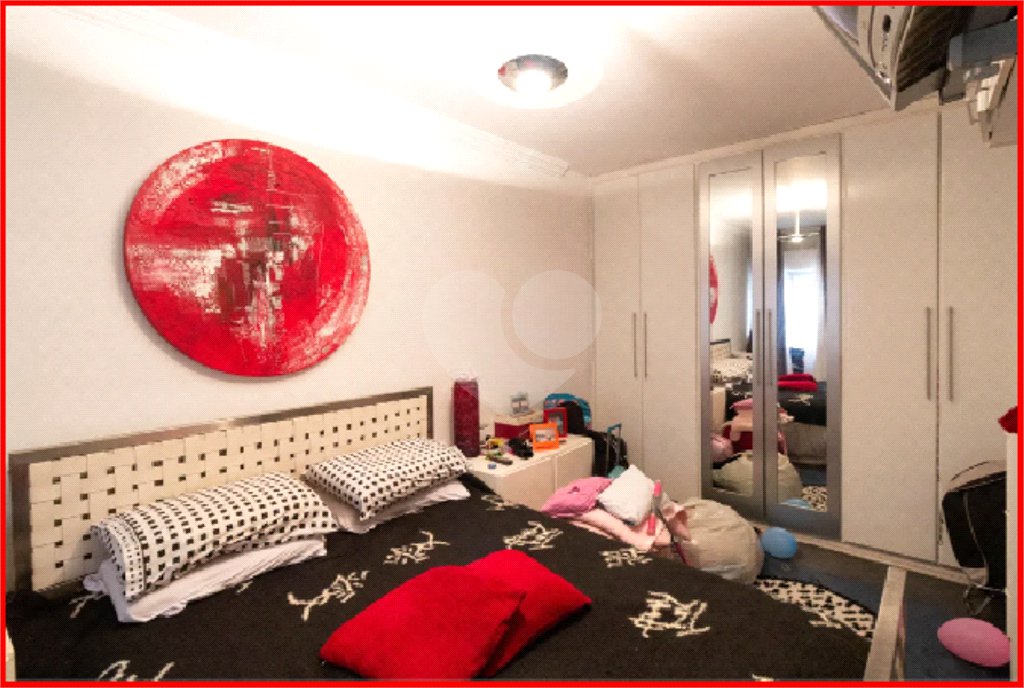 Apartamento à venda com 3 quartos, sendo 1 suíte,  em Pinheiros, São Paulo, SP