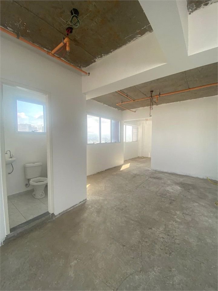 Sala Comercial à venda, Ponta da Praia, Santos - SA0100.