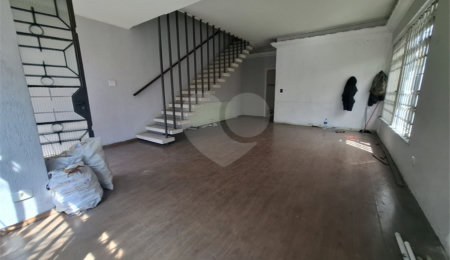 Sobrado à venda ou para alugar com 4 quartos, sendo 1 suíte,  em Imirim, São Paulo, SP