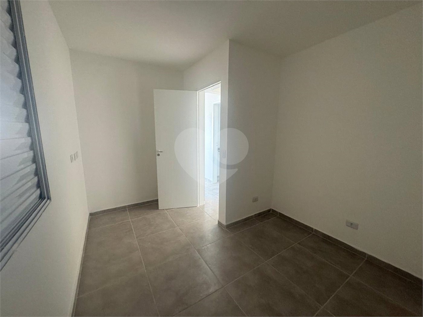 Apartamento à venda com 2 quartos em Tremembé, São Paulo, SP