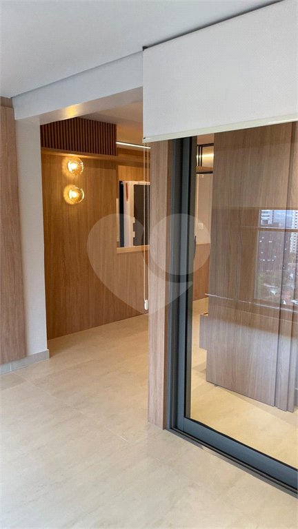 Apartamento à venda ou para alugar com 2 suítes em Pinheiros, São Paulo, SP