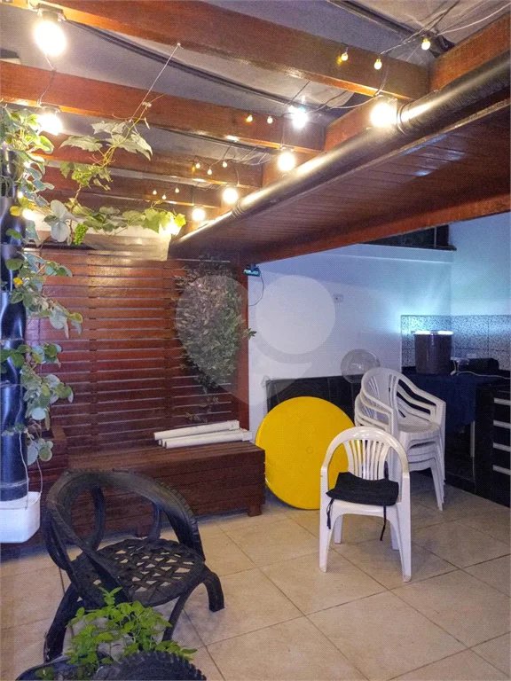 Sobrado à venda com 3 suítes em Vila Mazzei, São Paulo, SP
