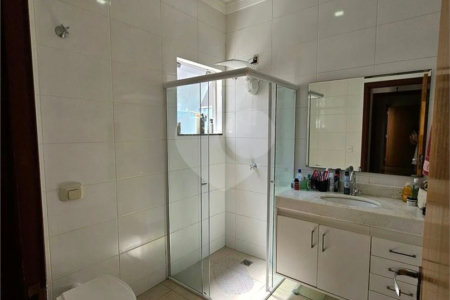 Casa à venda com 3 quartos, sendo 1 suíte, em Vila Nastri, Itapetininga, SP